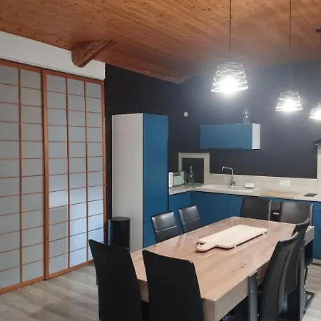 La Canissa Carrada Pour 14 Personnes Apartment